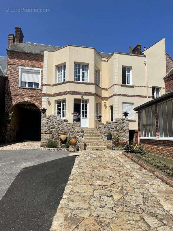 Maison renovee de 169 m², 5 chambres - photo 5