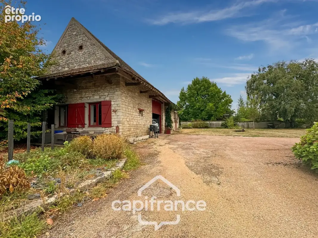 EXCLUSIVITÉ – Magnifique maison bressane de prestige entièrement rénovée – 214 m² – Terrain de 2 600 m² - photo 24