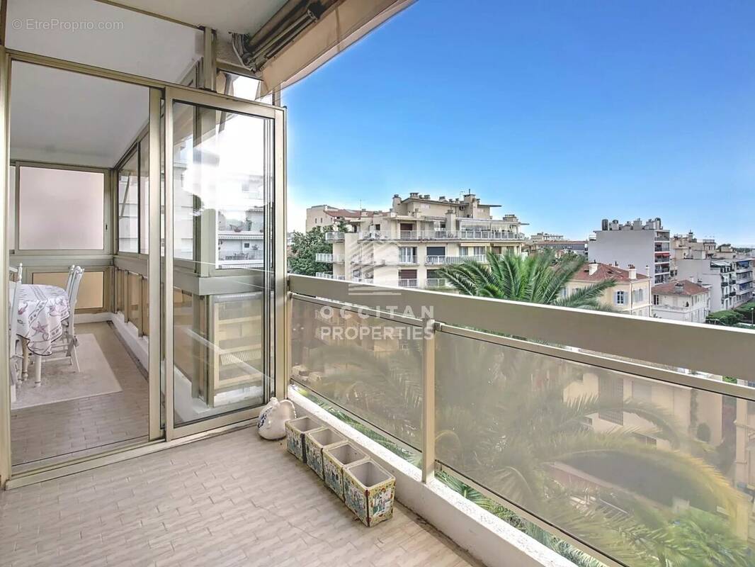 Appartement à CANNES