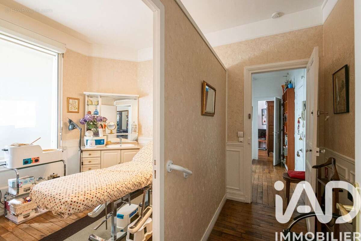 Photo 8 - Appartement à BOULOGNE-BILLANCOURT