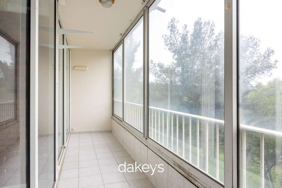 Appartement à MARSEILLE-9E