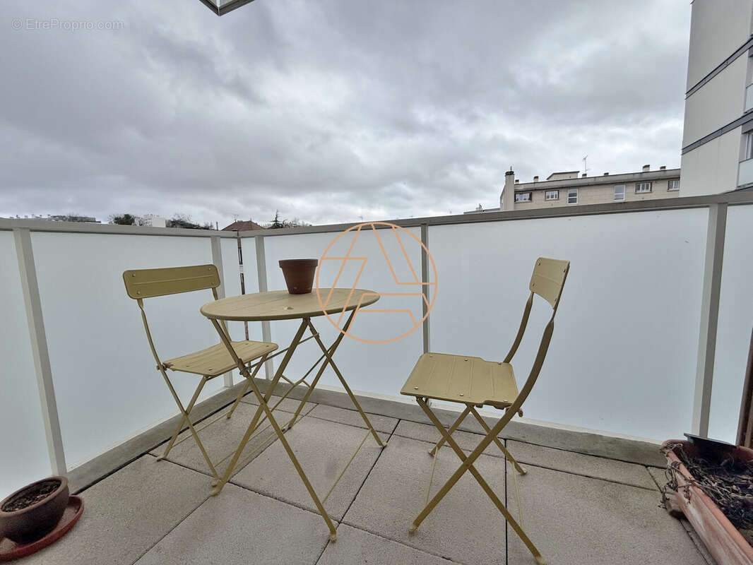 Appartement à CHAMPIGNY-SUR-MARNE
