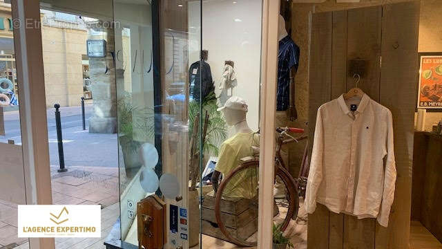 Commerce à CARPENTRAS