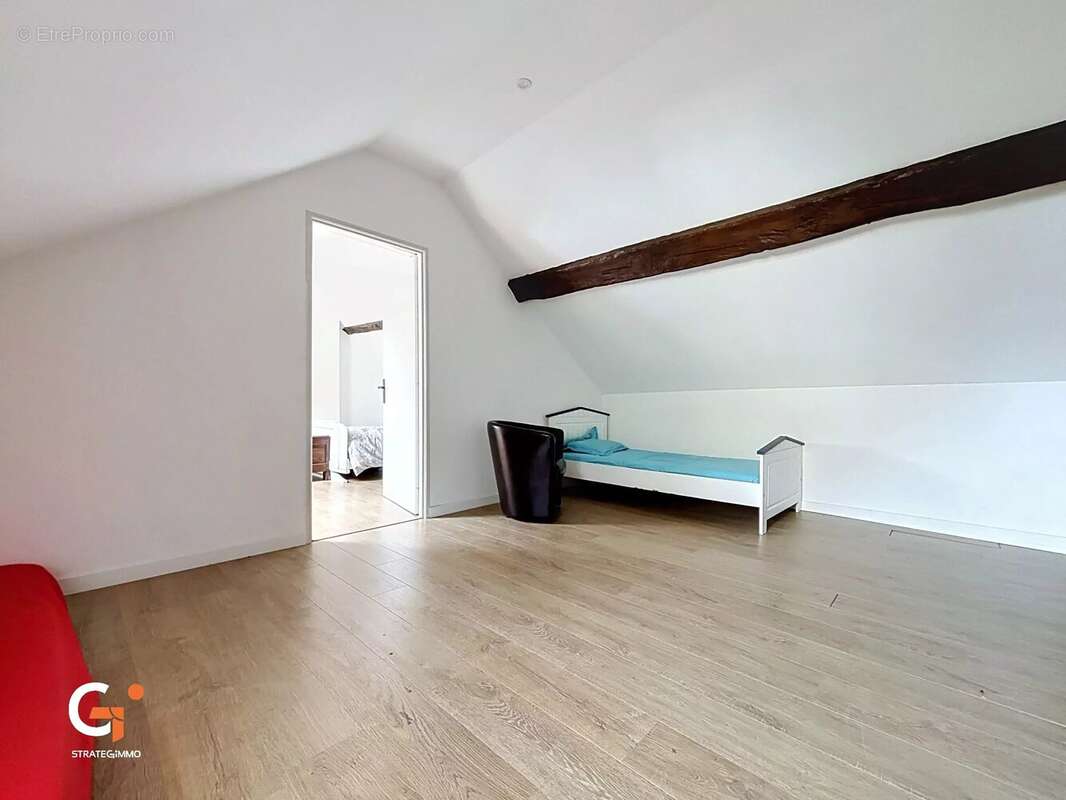 Maison familiale de 245m² à Oissel-sur -Seine - photo 22