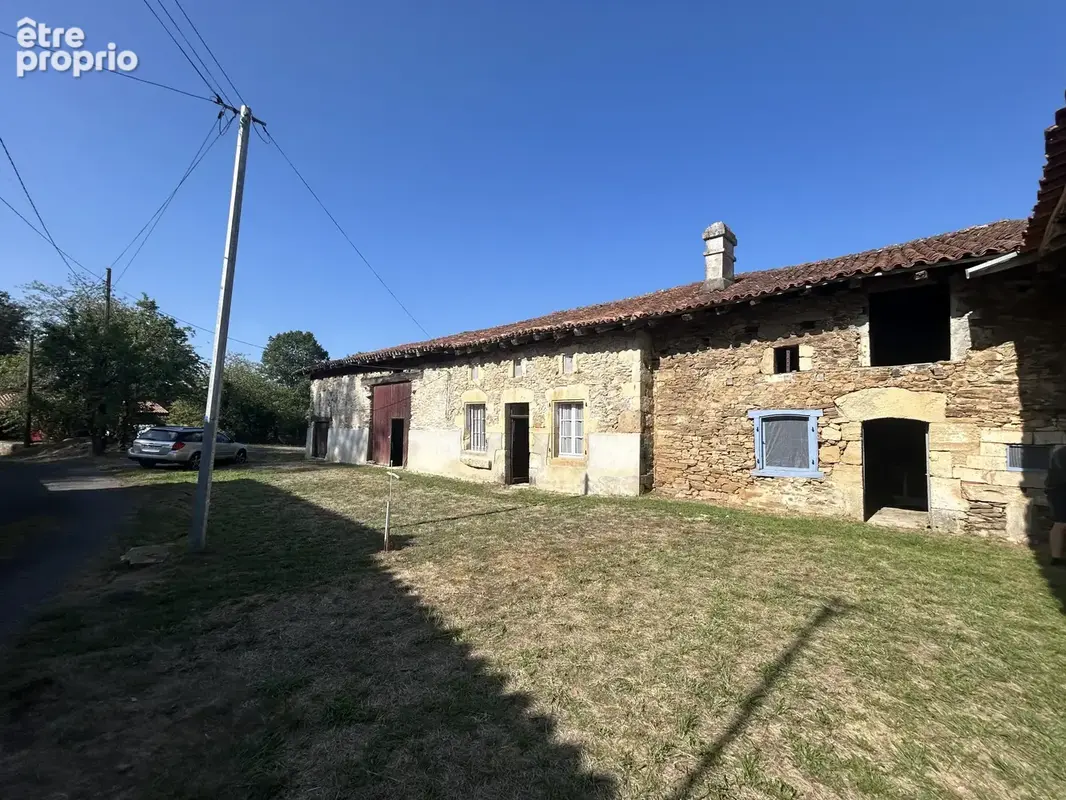 Photo Maison à Montemboeuf au prix de 149 990€