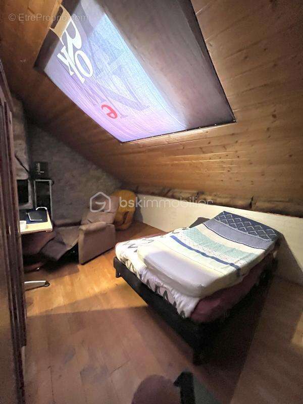 Maison à THORAME-HAUTE