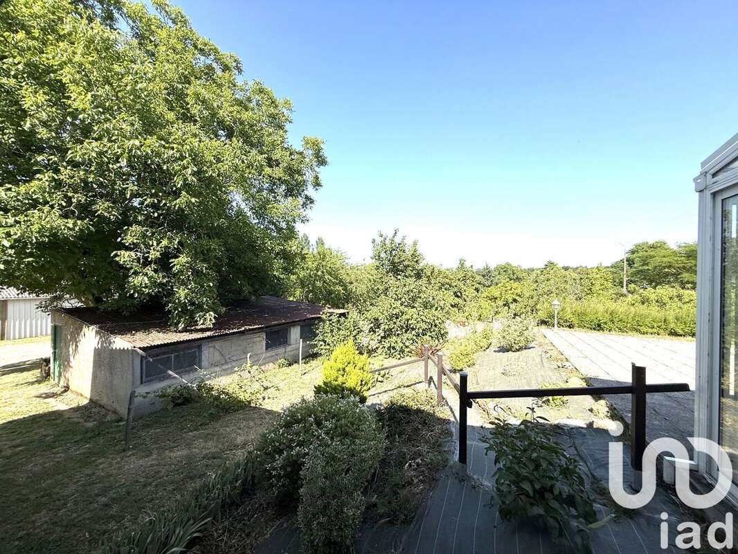 Photo 9 - Maison à VOUILLE