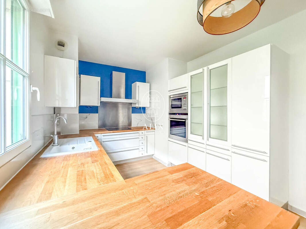 Appartement à RUEIL-MALMAISON