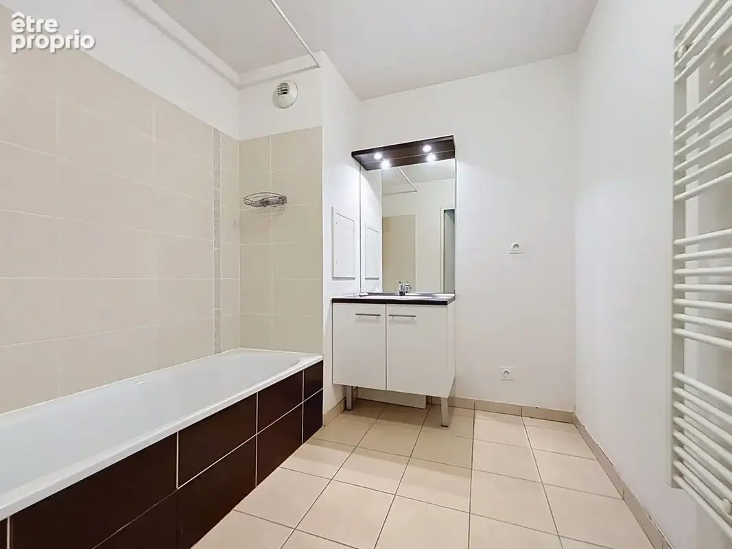Appartement 2 pièces 56 m² à vendre à Oullins (69600) - photo 8