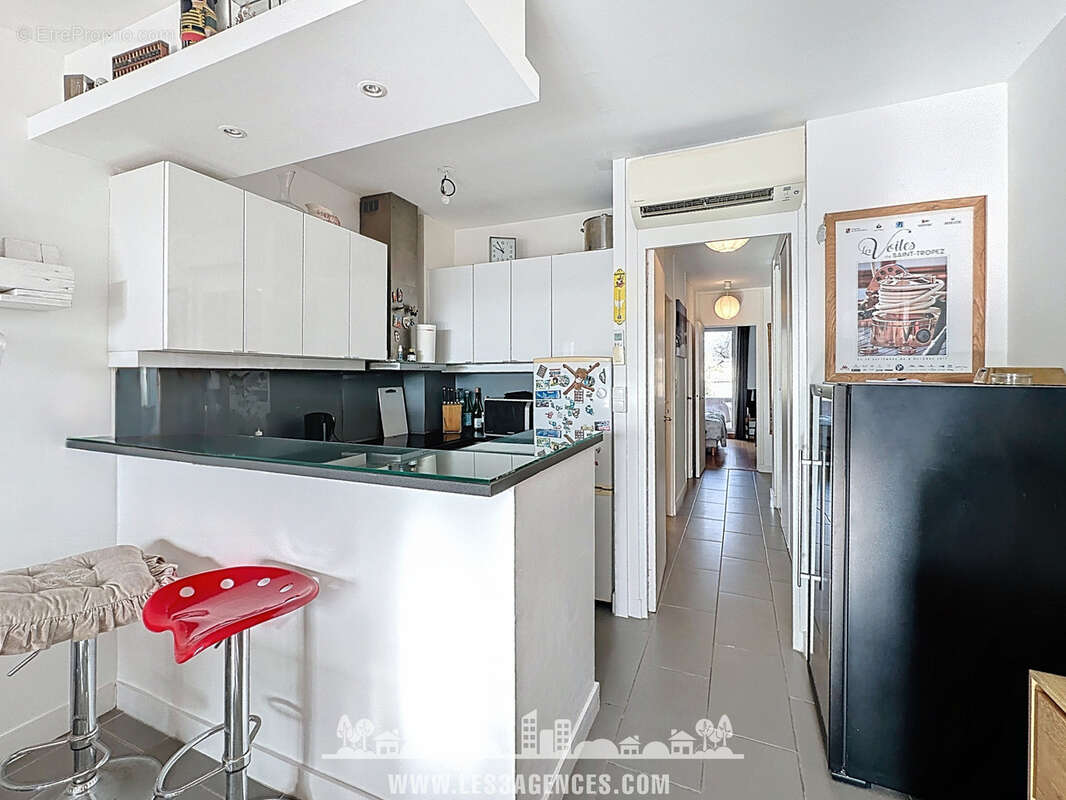 Appartement à COGOLIN