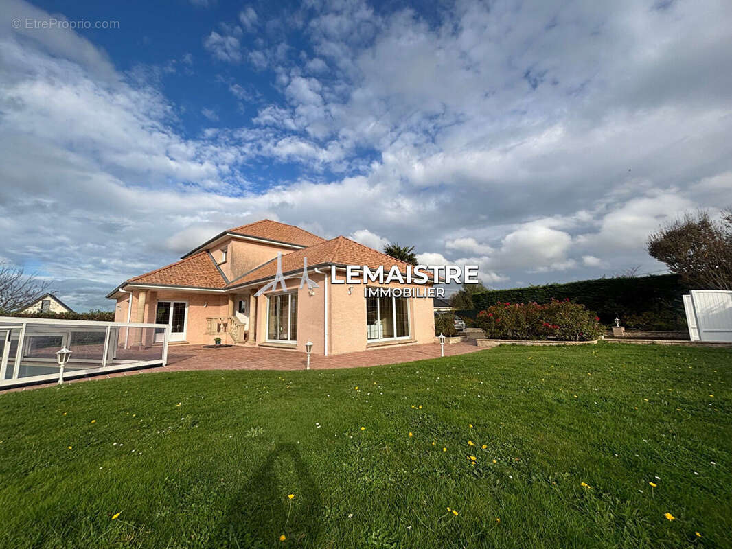 Maison à OCTEVILLE-SUR-MER