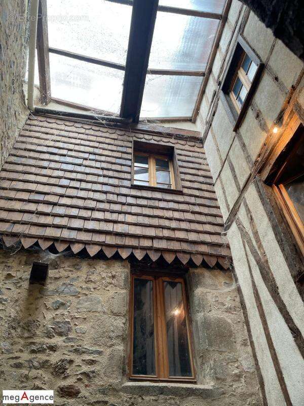 Immeuble de rapport - Fort potentiel - photo 8