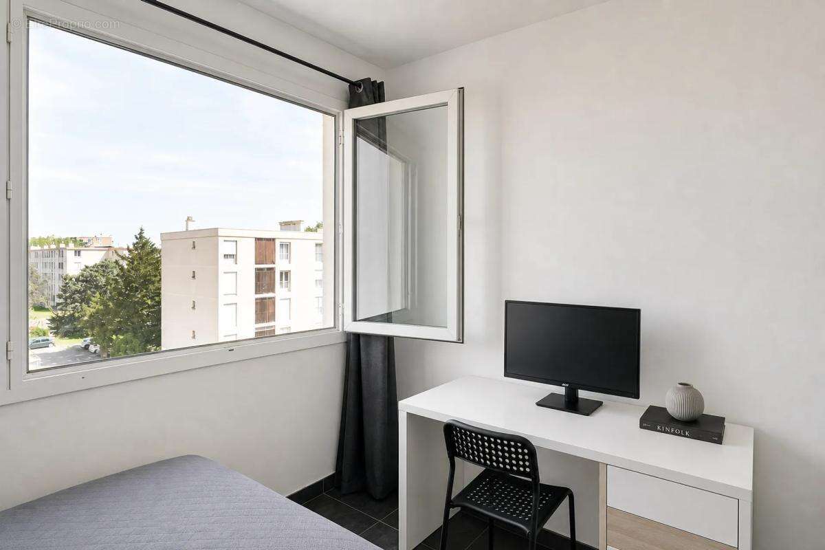 Appartement 4 pièces de 72 m² vendu loué - photo 20