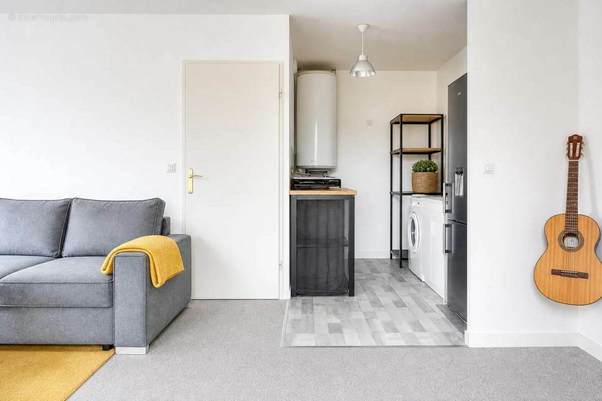 Appartement à VAL-DE-REUIL