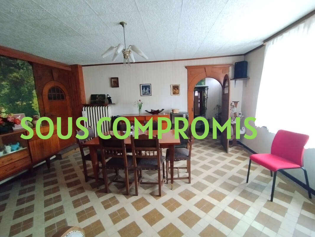 Maison à VAL-ET-CHATILLON