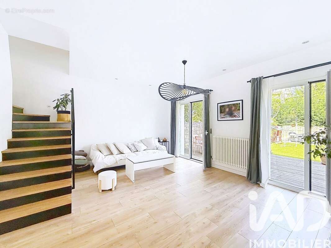 Photo 2 - Maison à LE PLESSIS-TREVISE