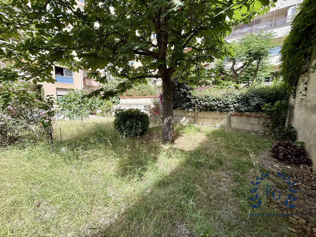 Appartement 40 m² à Marseille-7e  - photo 6