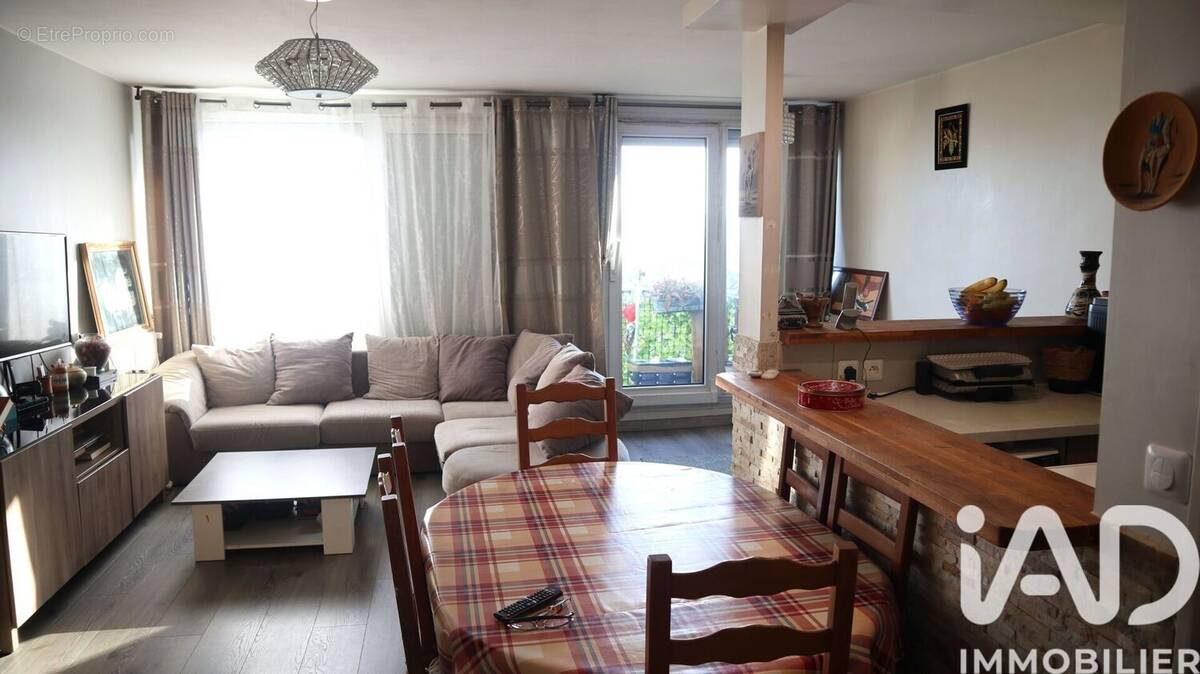Photo 1 - Appartement à ARGENTEUIL