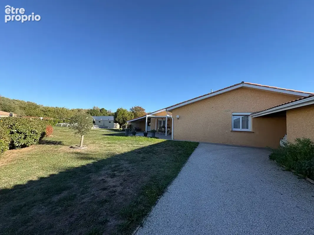 Maison à vendre Montauban (82) de plain pied, 4 chambres, bureau, garage, piscine - photo 10