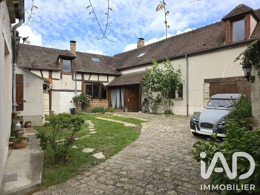 Photo 1 - Maison à VINNEUF