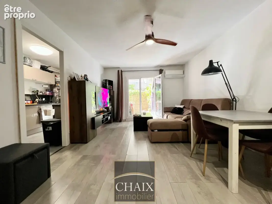 13400 AUBAGNE - Appartement type 3 rez-de-jardin avec extérieur et parking dans le centre - photo 4
