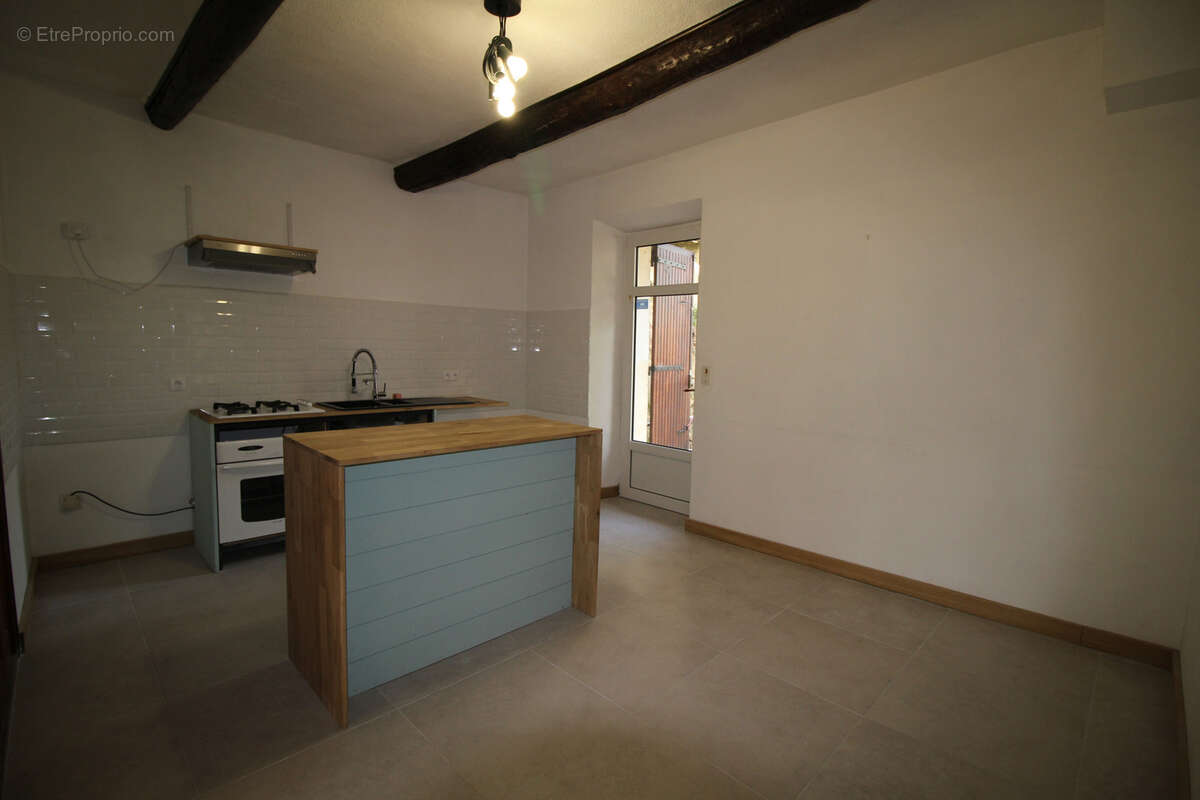 Maison à VAISON-LA-ROMAINE