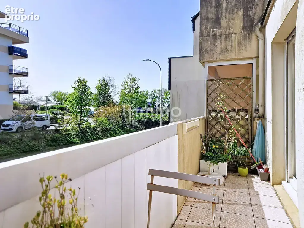 T3 de 63 m² avec balcon, garage et cave - Kerfeunteun, Quimper ( - photo 7
