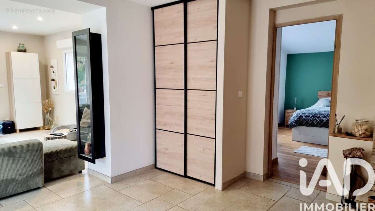 Photo 8 - Maison à TOURVES