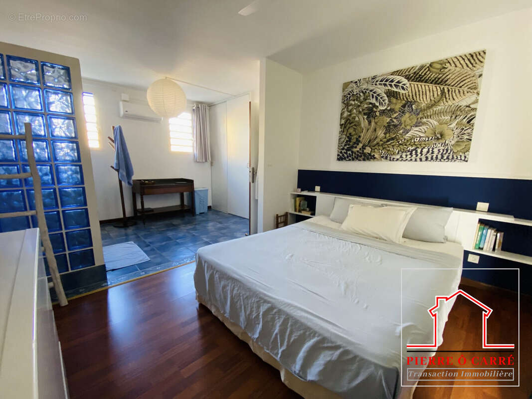 Maison à SAINT-DENIS