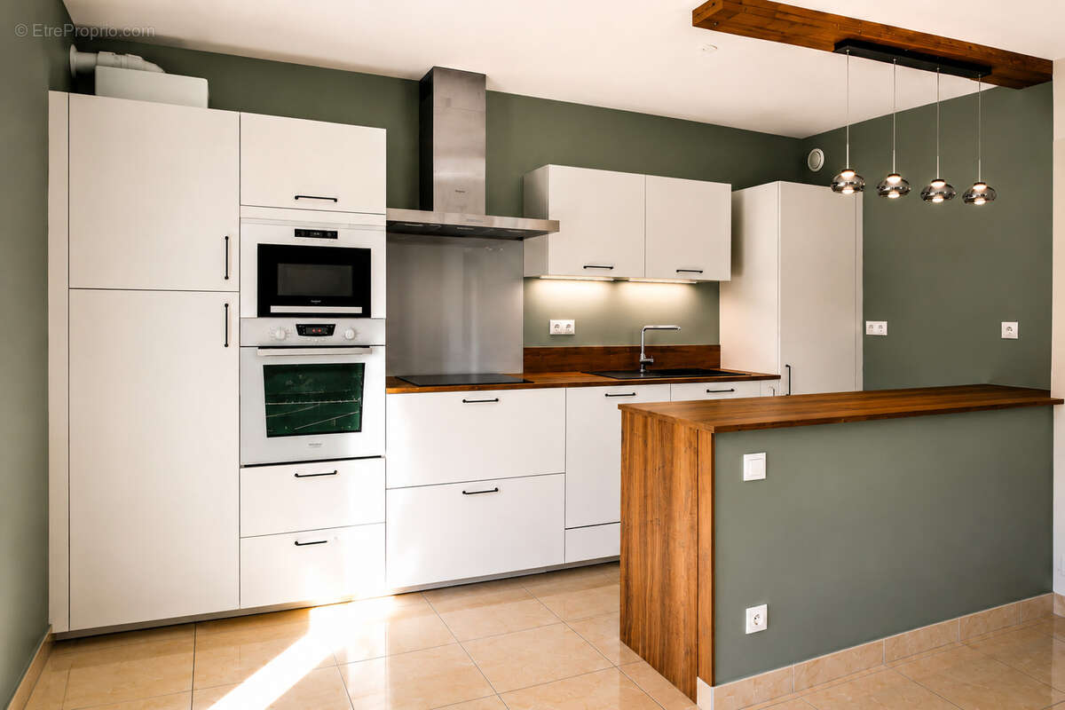 Appartement à PRINGY