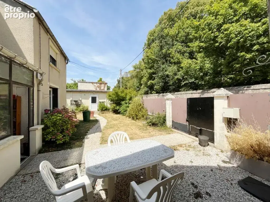 Maison à MONTEREAU-FAULT-YONNE