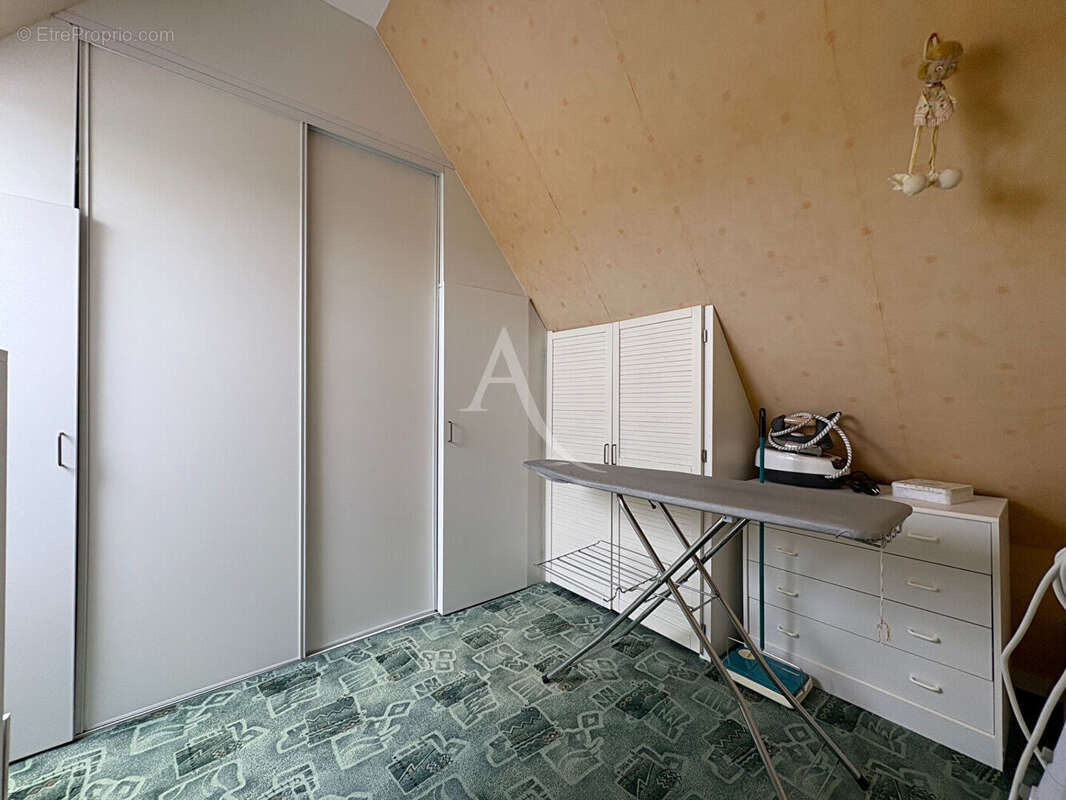 Maison à FLEURY-SUR-ORNE