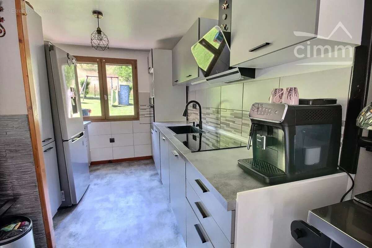 A vendre maison mitoyenne t3/4 102 m2 la rochette 73110 - photo 8