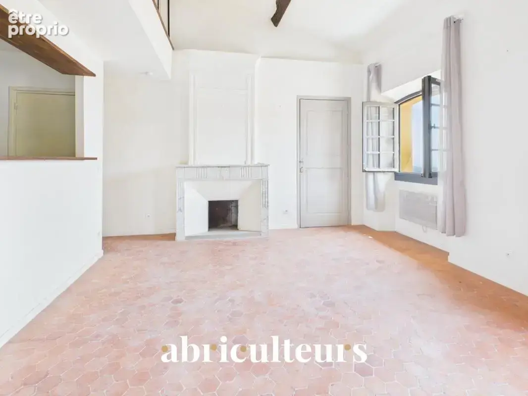 Lumineux appartement de 54 m² habitables en vente dans le centre historique de Grasse (06130) - photo 4
