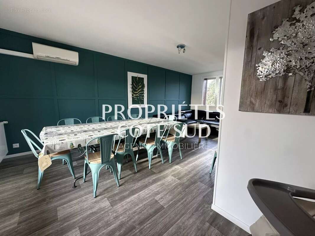 Maison à MONTFAUCON