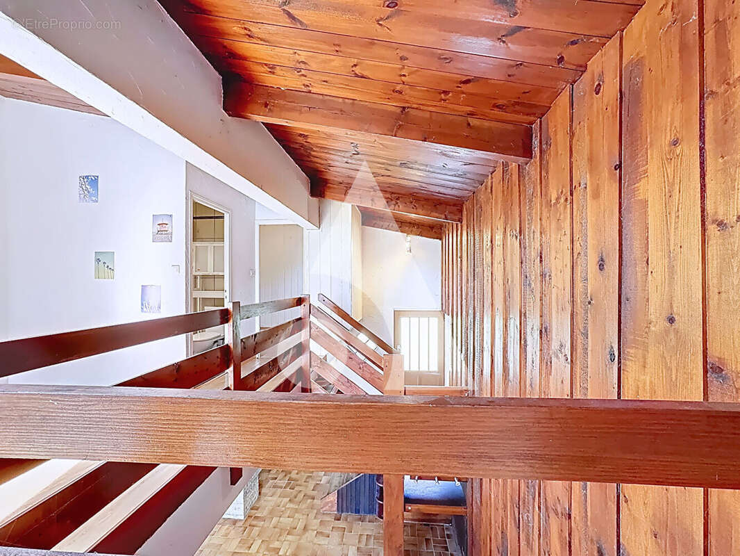 Maison à ROZIER-EN-DONZY