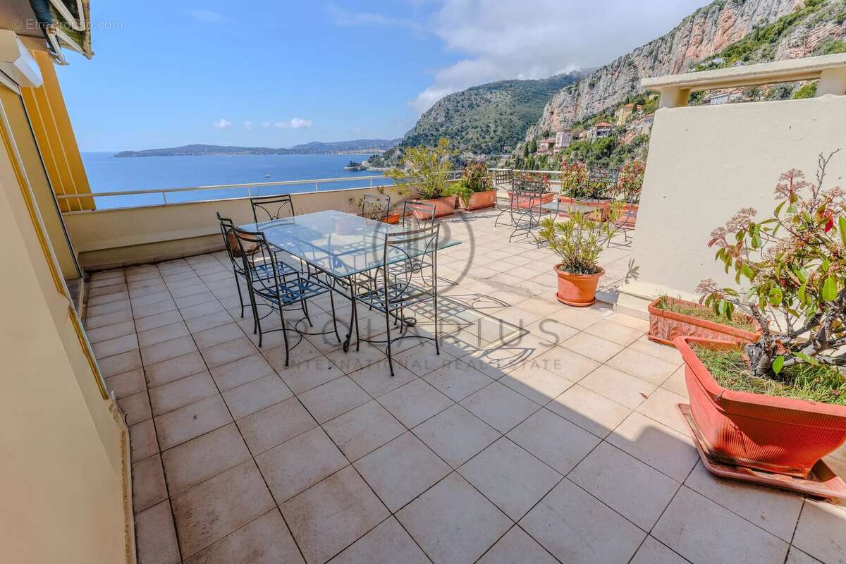 Appartement à CAP-D'AIL