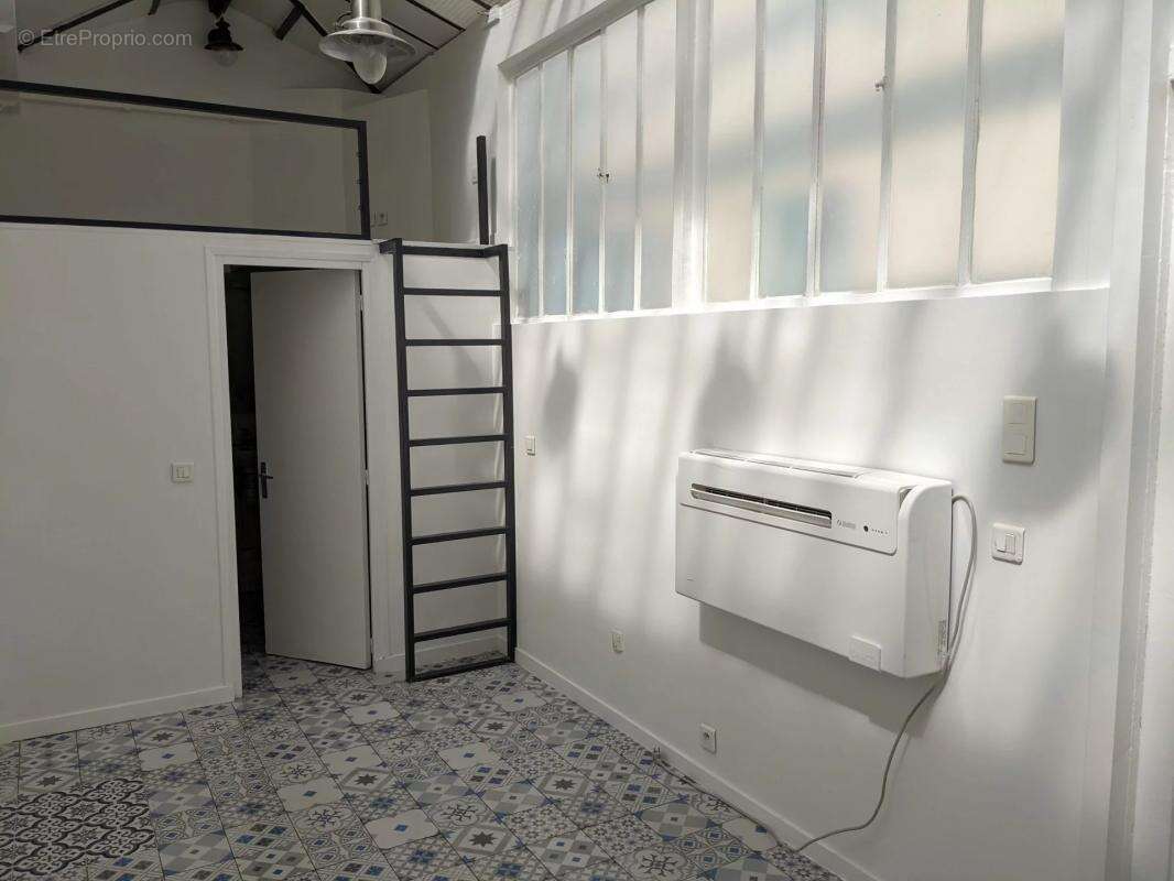 Commerce à PARIS-3E