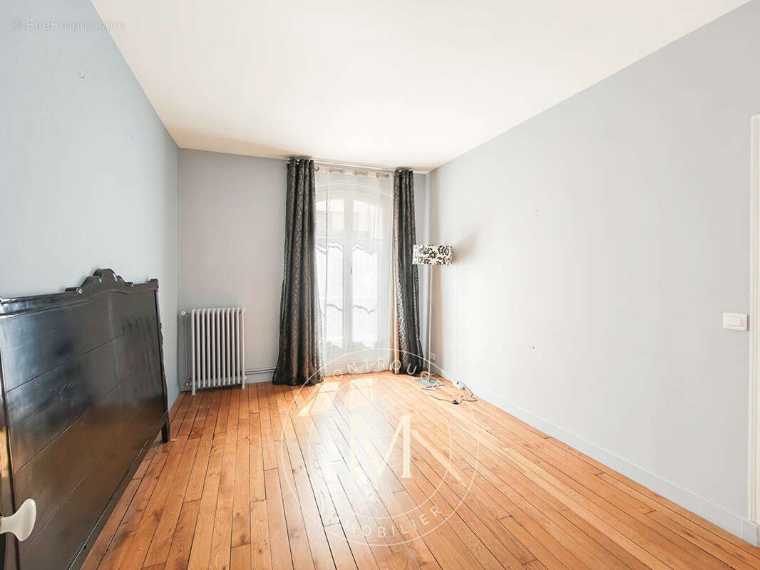 Appartement Montrouge 4 pièce(s) 96.01 m2 - photo 10