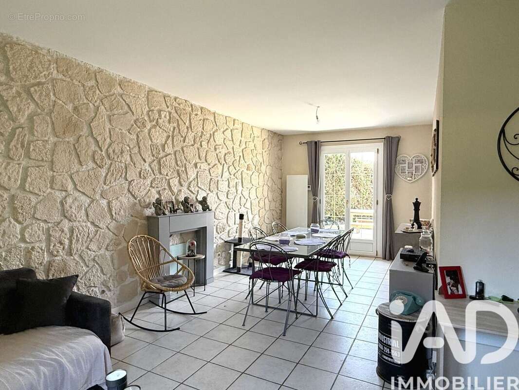 Photo 2 - Maison à EPERNON