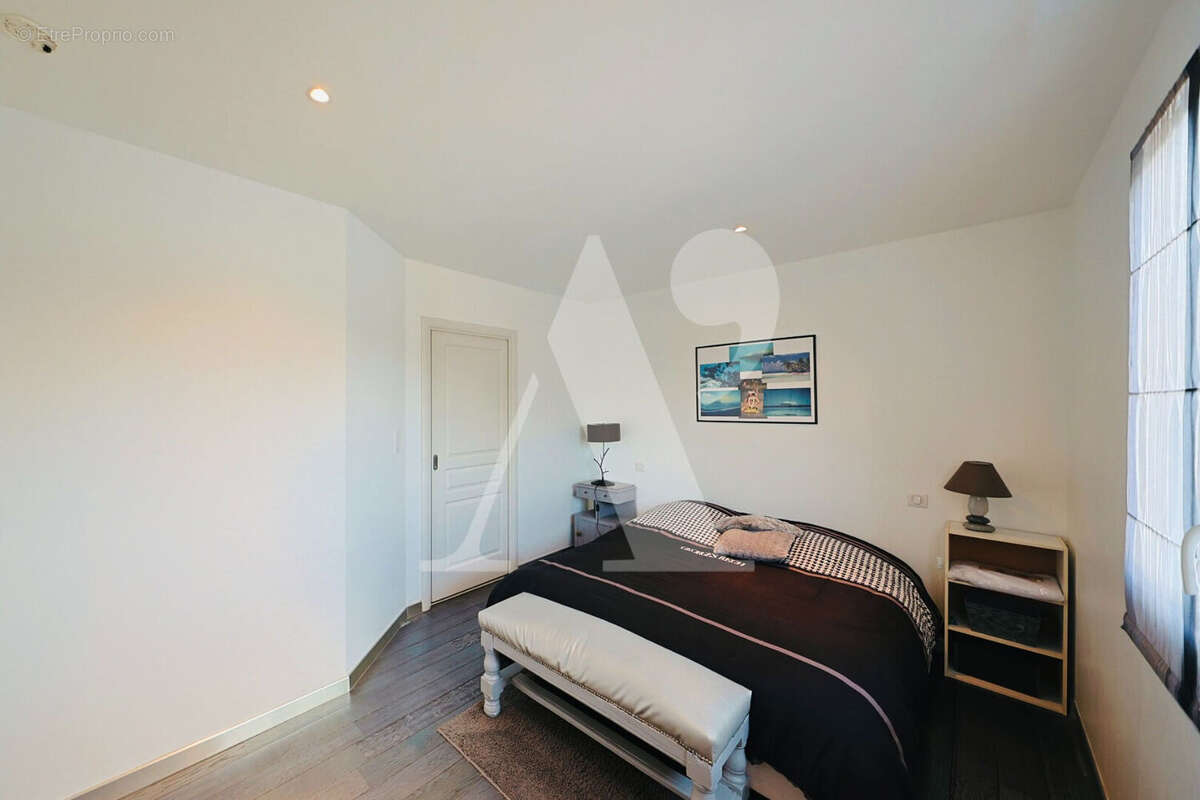 Maison à SAINTE-MARIE-DE-GOSSE