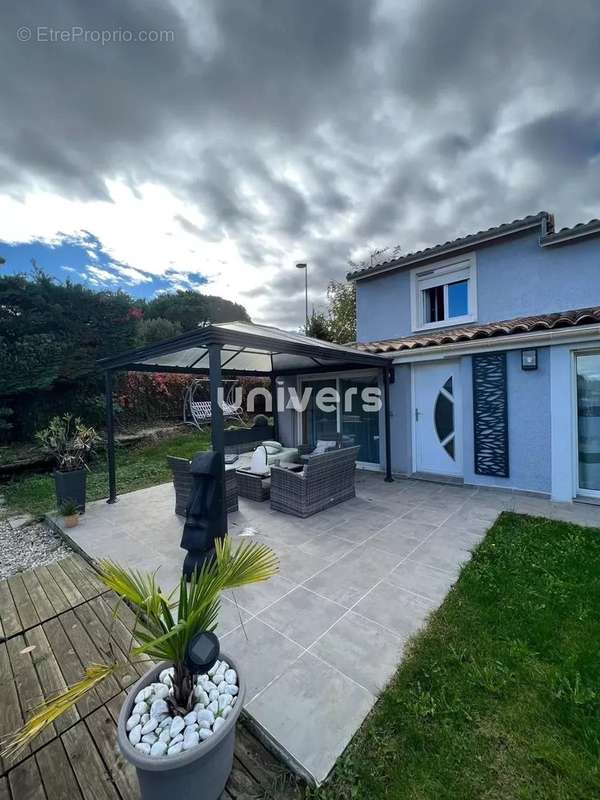 Maison à BOURG-LES-VALENCE