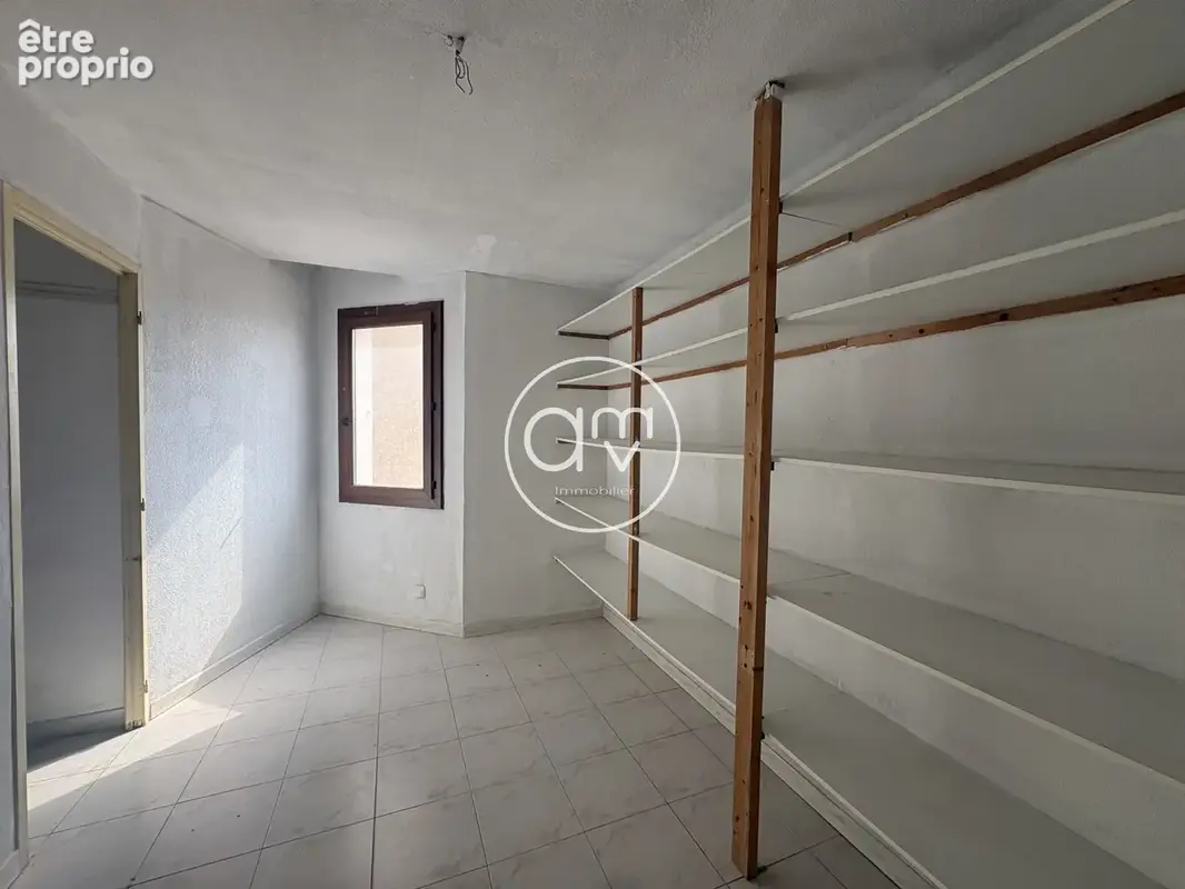TOULON - BRUNET: Incroyable appartement T4 de112 m2 en dernier étage avec ascenseur EN EXCLUSIVITÉ - photo 8