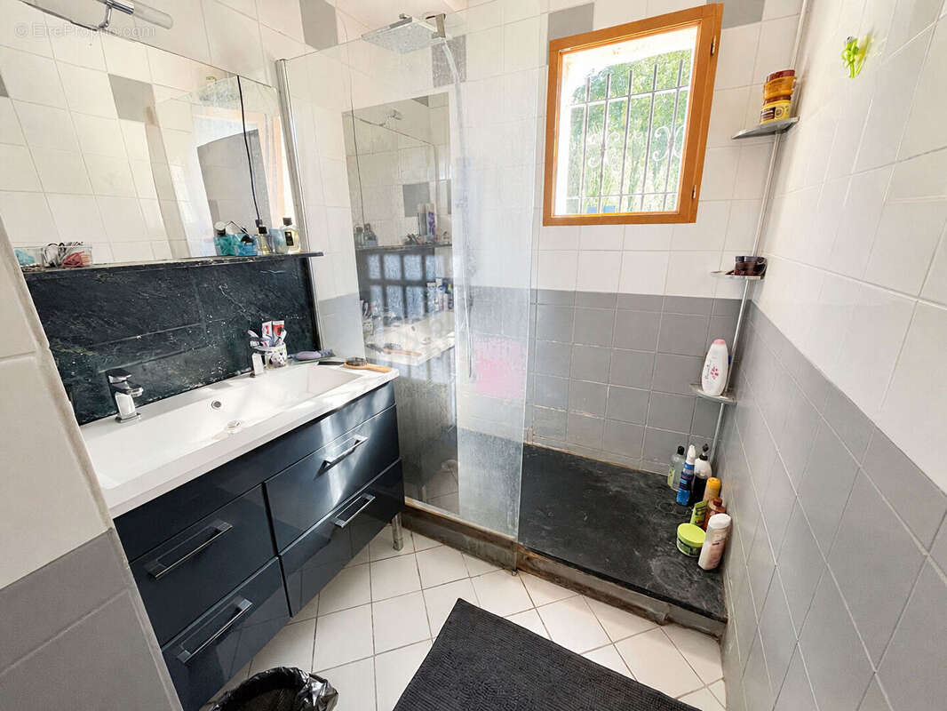 A VENDRE - Maison proche de Chaumont en Vexin - PLAIN PIED DE VIE - 5 chambres - garage - 1000 m² de terrain - photo 10