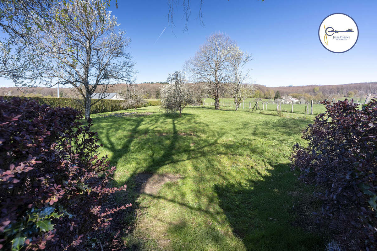 Maison à LE CLERJUS