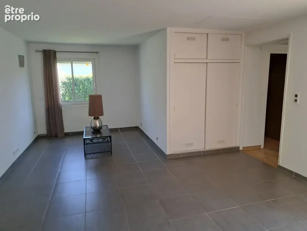 Villa plain pied centre ville 118m2 avec piscine - photo 8