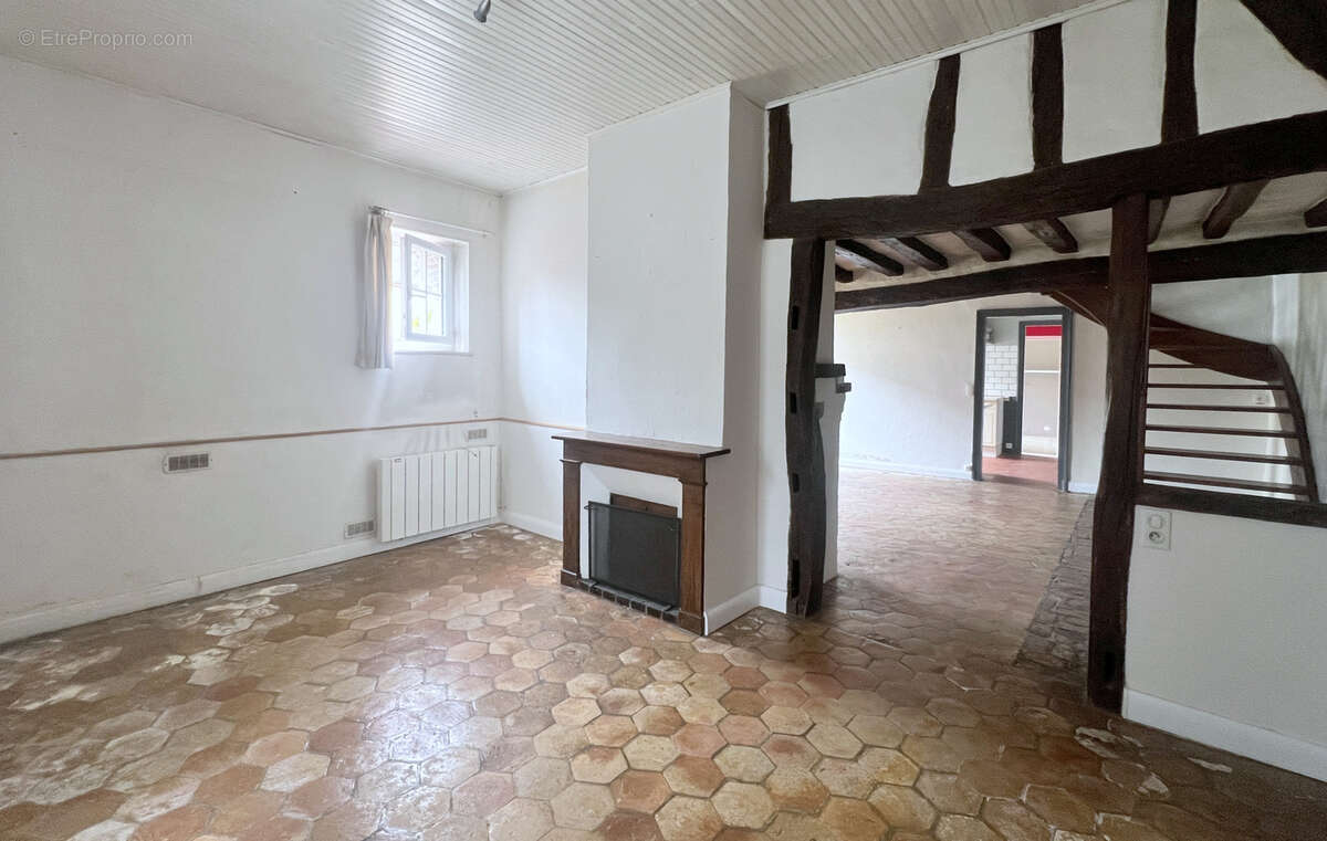 Maison à ABONDANT