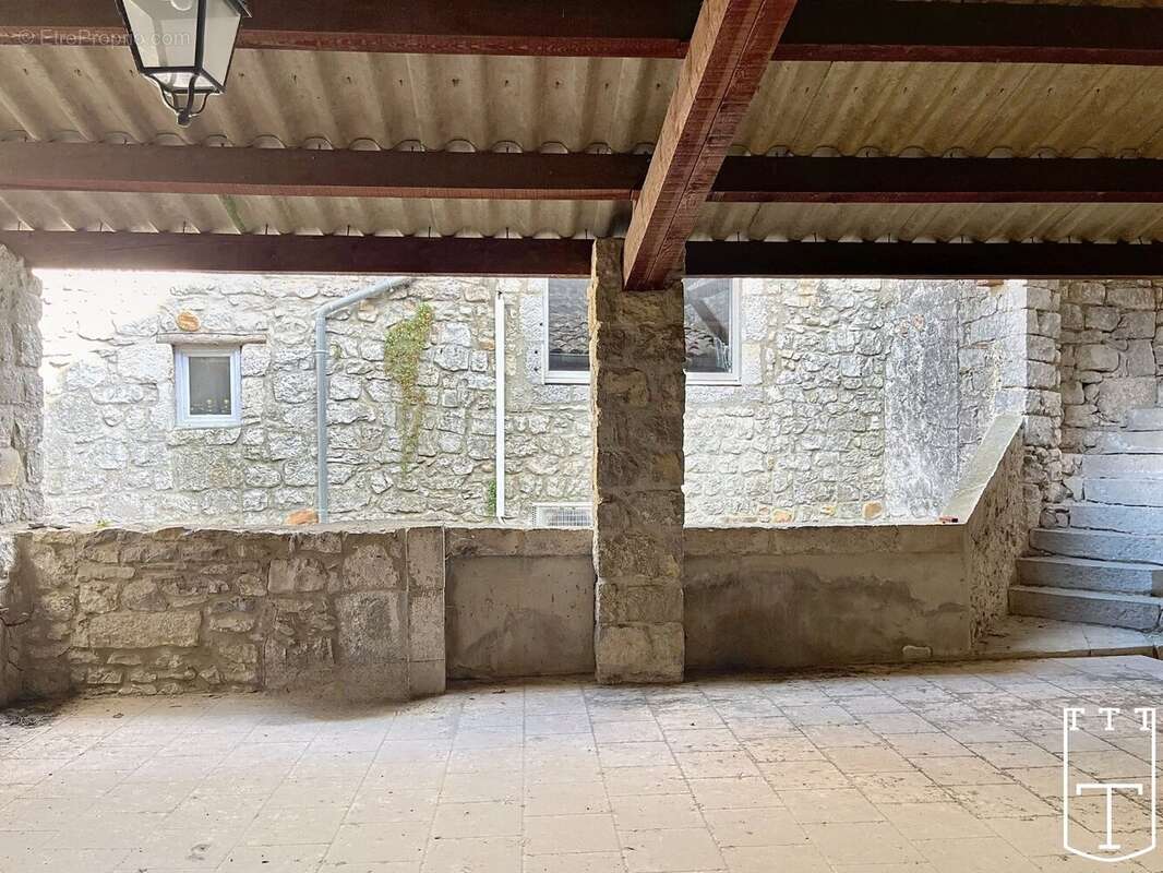 Au cur de Saint-Alban-Auriolles, une âme de pierre vous attend - photo 23