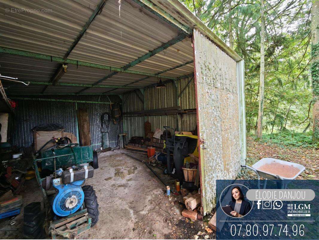 Maison à SAINT-HILAIRE-LA-GRAVELLE