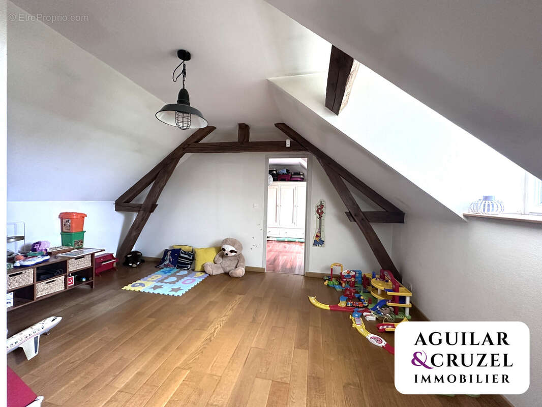 Maison à SAINT-DOULCHARD